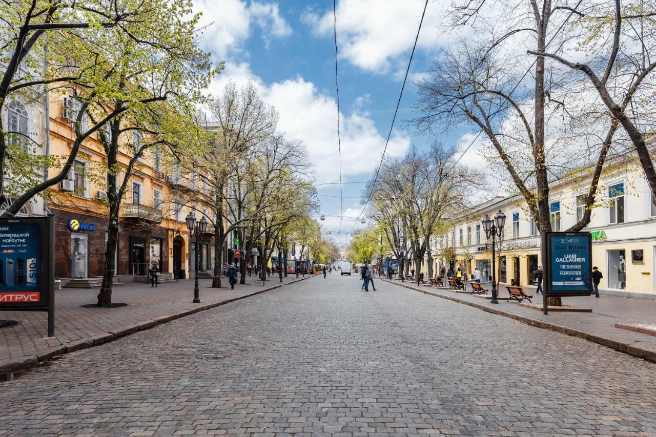 Двухуровневая Квартира Студия Одеса Екстериор снимка